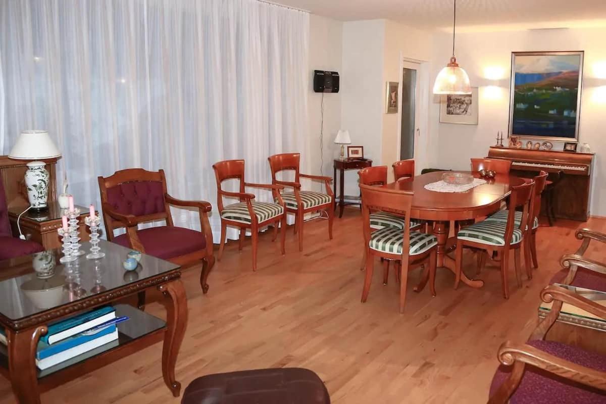 Íbúð með gott andrúmsloft Akureyri Kültér fotó